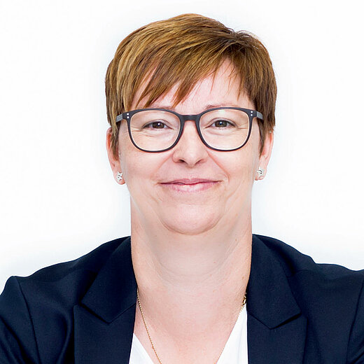 SIKO Global, Dorina Stoll