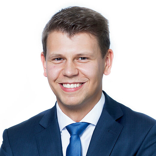 SIKO Global, Lukas Dickele