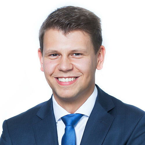 SIKO Global, Lukas Dickele